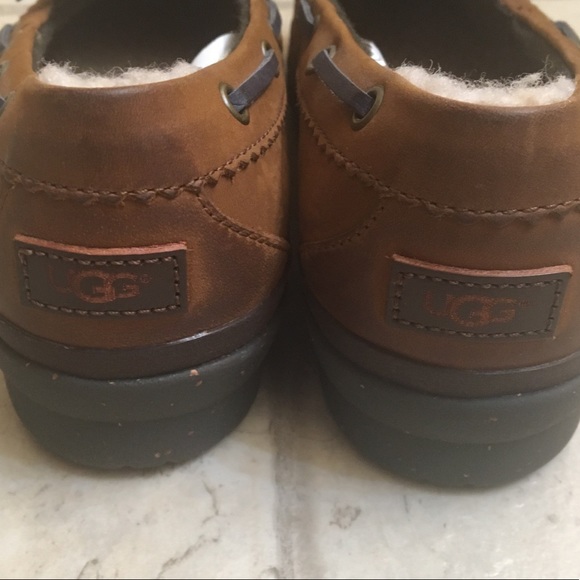 ❌SOLD❌❤️UGG- Fur duck slip on shoes - Picture 3 of 6